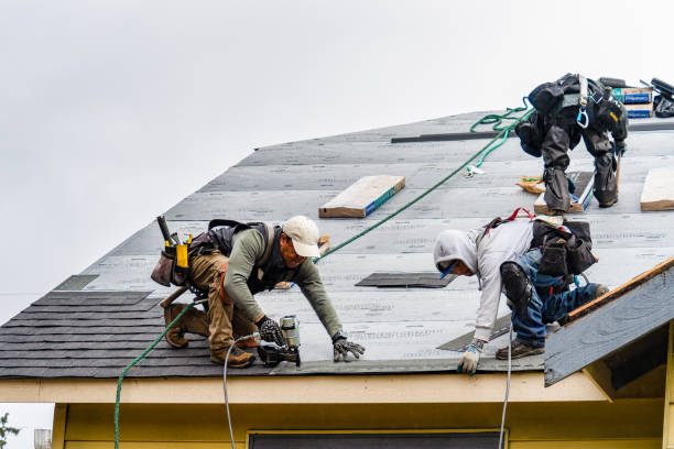Professional Roof Installation technician working in Hunt, NY